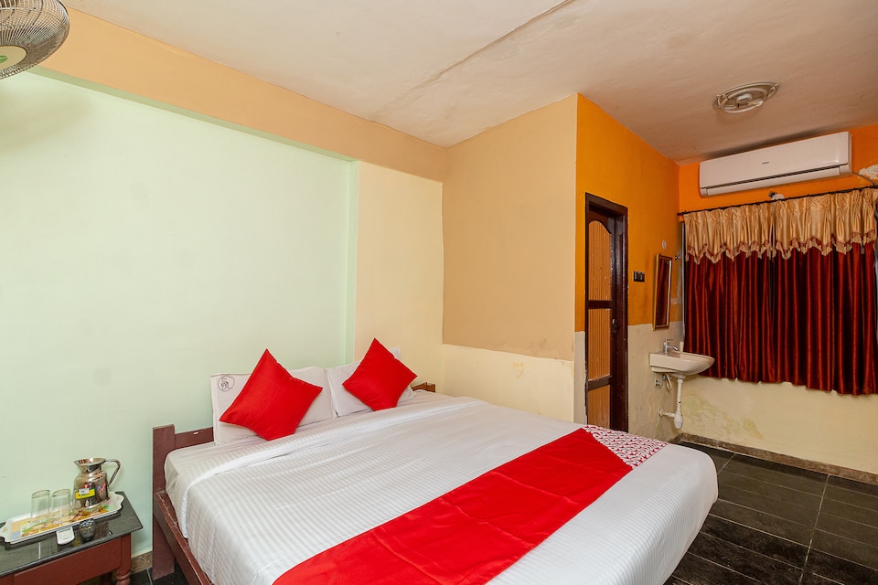 OYO 39320 Subarya Resort, Tirunelveli New Bus stand, Tirunelveli