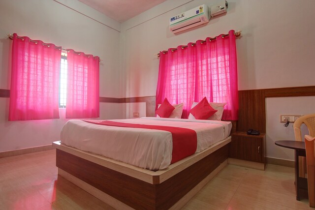 OYO 39325 The New Pepperland