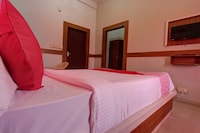 OYO 39325 The New Pepperland