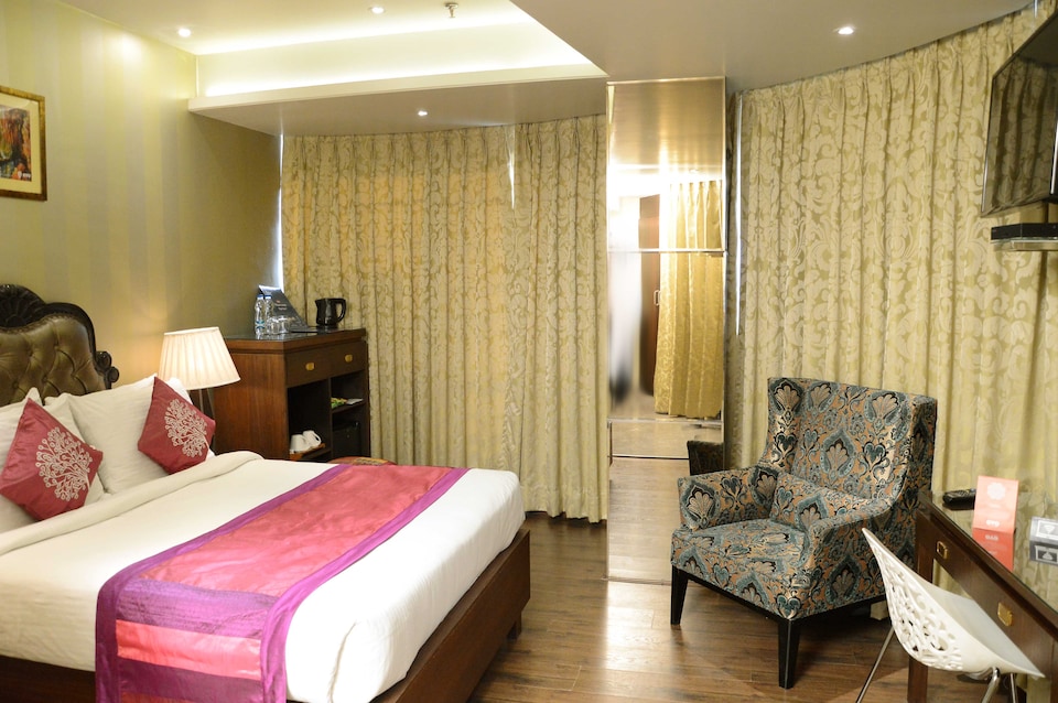 Collection O 3720 Hotel Golden Oak, C Scheme Jaipur, Jaipur