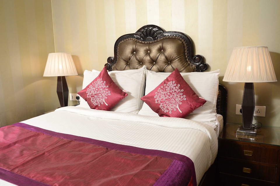 Collection O 3720 Hotel Golden Oak, C Scheme Jaipur, Jaipur