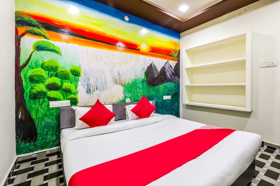OYO 39358 Hotel Kalyan Palace, Mahakal Temple 2, Ujjain