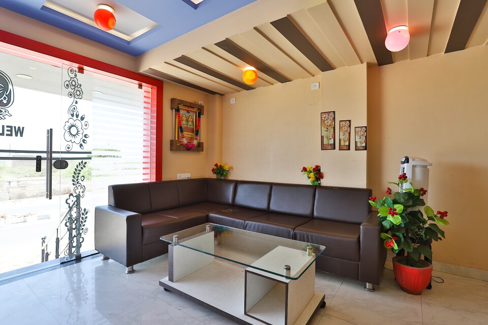 OYO 39361 Hotel Shiv Laheri, Dwarka, Dwarka