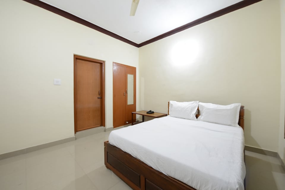 OYO 39363 Coorg Royal Residency, Madikeri, Coorg