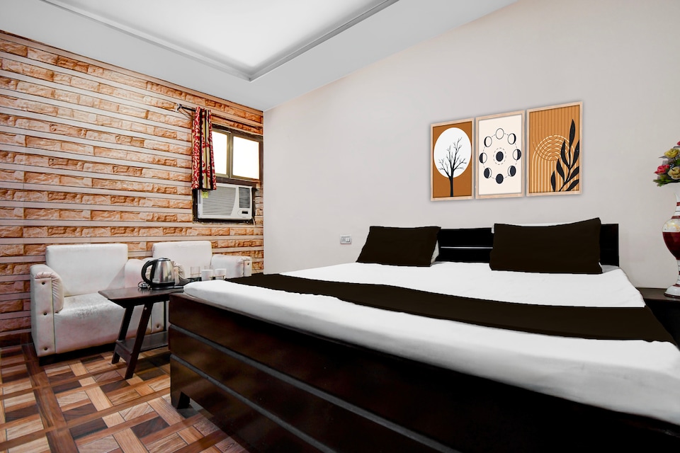 Hotel O Deoria Near Bhathaliya Chouraha, Gorakhnath Gorakhpur, Gorakhpur