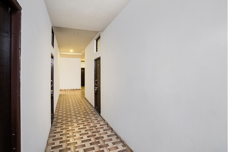 OYO 39381 Kalajanki, Mahakal Temple 1, Ujjain