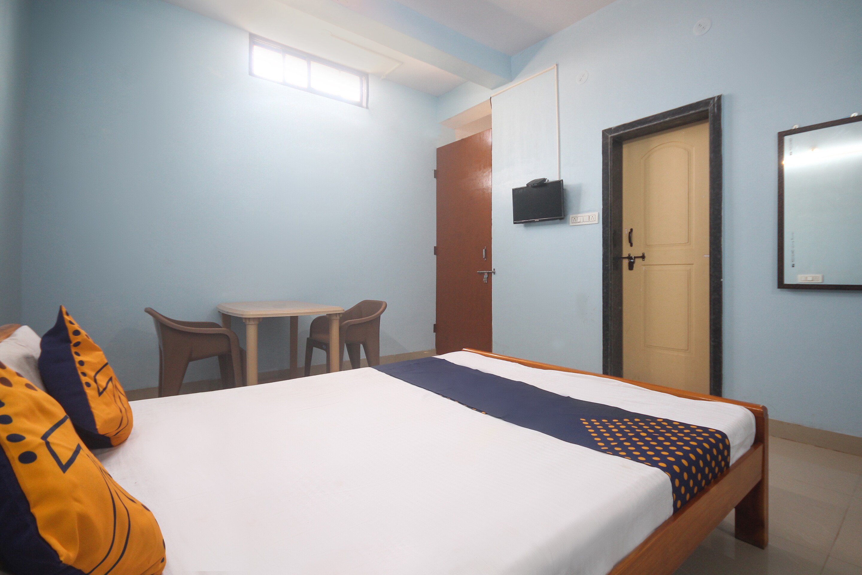 Spot On 39385 Venkatesh Palace Spot On Gulbarga Book 641 Oyo