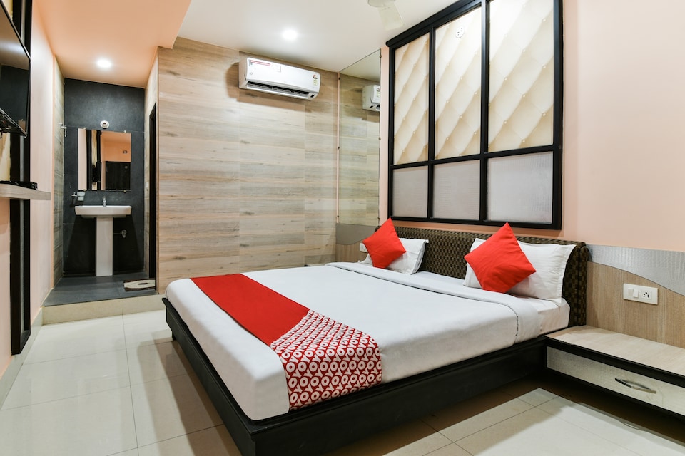 OYO 39389 Hotel Kanha And Restaurant, Sikar, Sikar