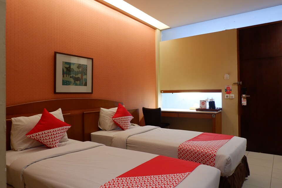 Capital O 874 Hotel Nyland Pasteur, Pasteur, Bandung