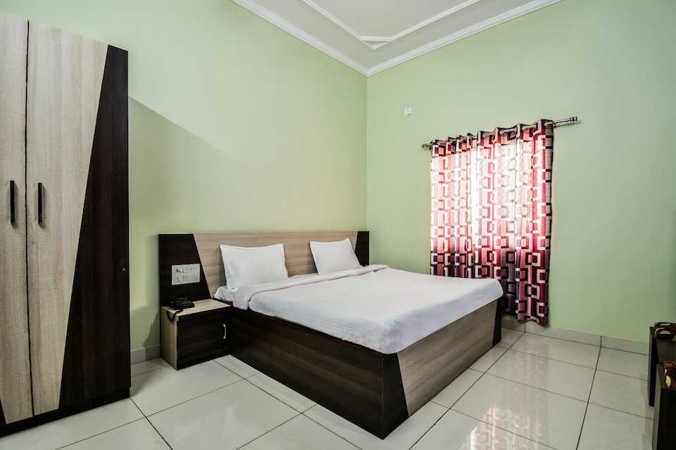 SPOT ON 39399 Pawan Resort, Sikar, Sikar