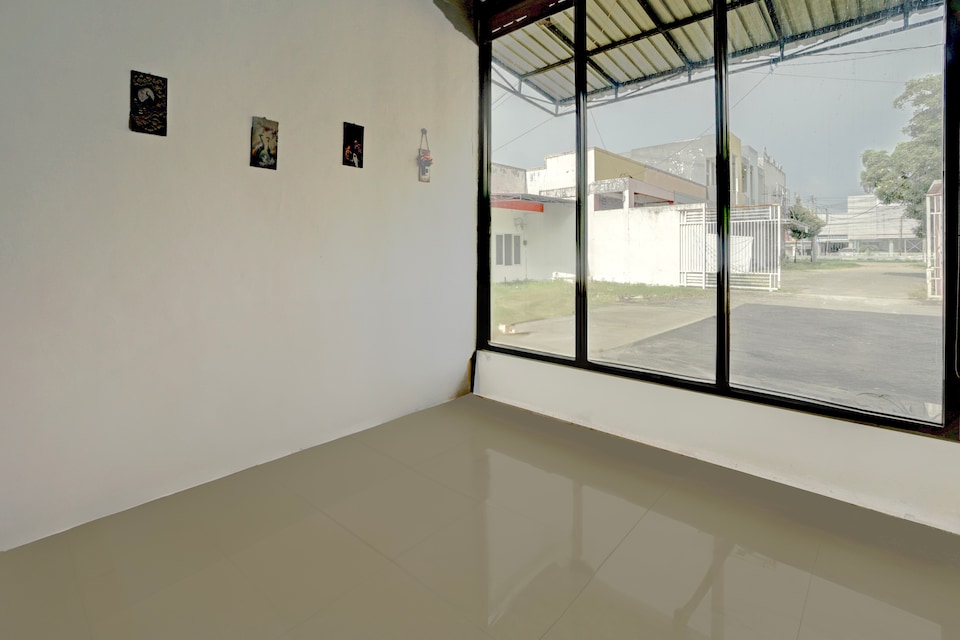 Hotel O Mojoanyar Near Terminal Bis Mojokerto, Mojokerto, Mojokerto