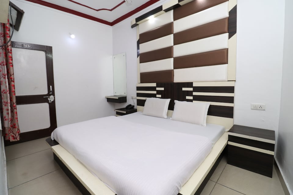 OYO Vandana Residency, Katra, Katra