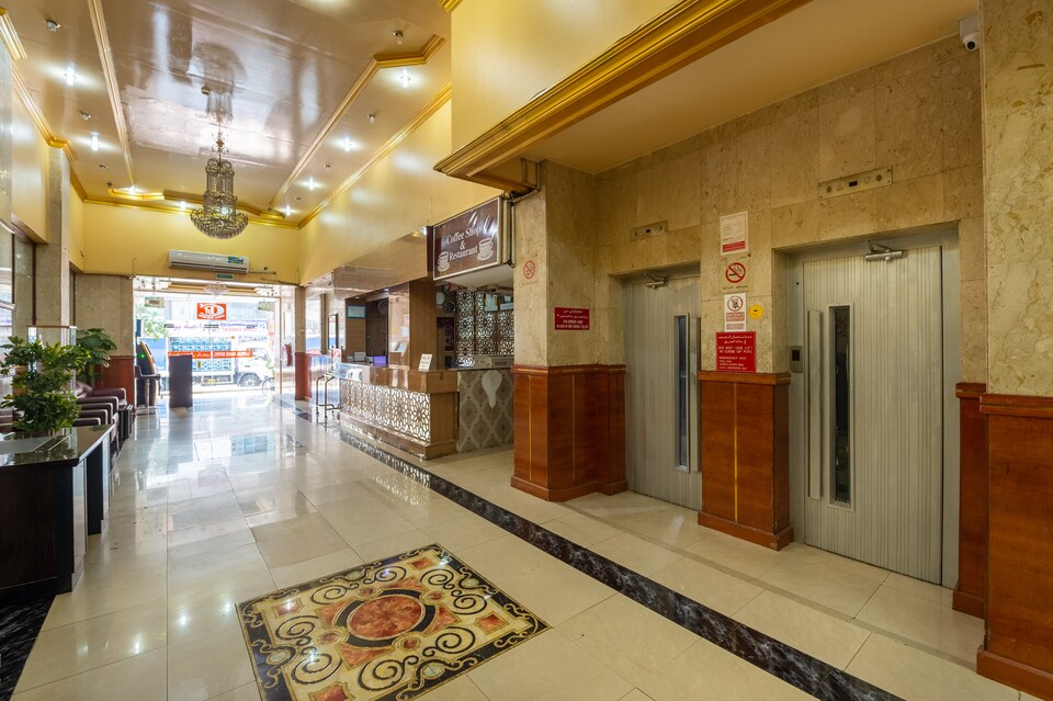OYO 184 Central Paris Hotel, Bur Dubai, Dubai