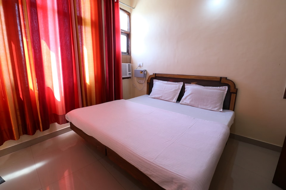 Ashok Guest House पर SPOT ON करें, Katra, कटरा