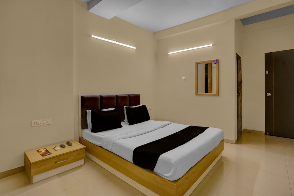 Hotel O Vapi GIDC Formerly Zion Inn, Vapi, Vapi