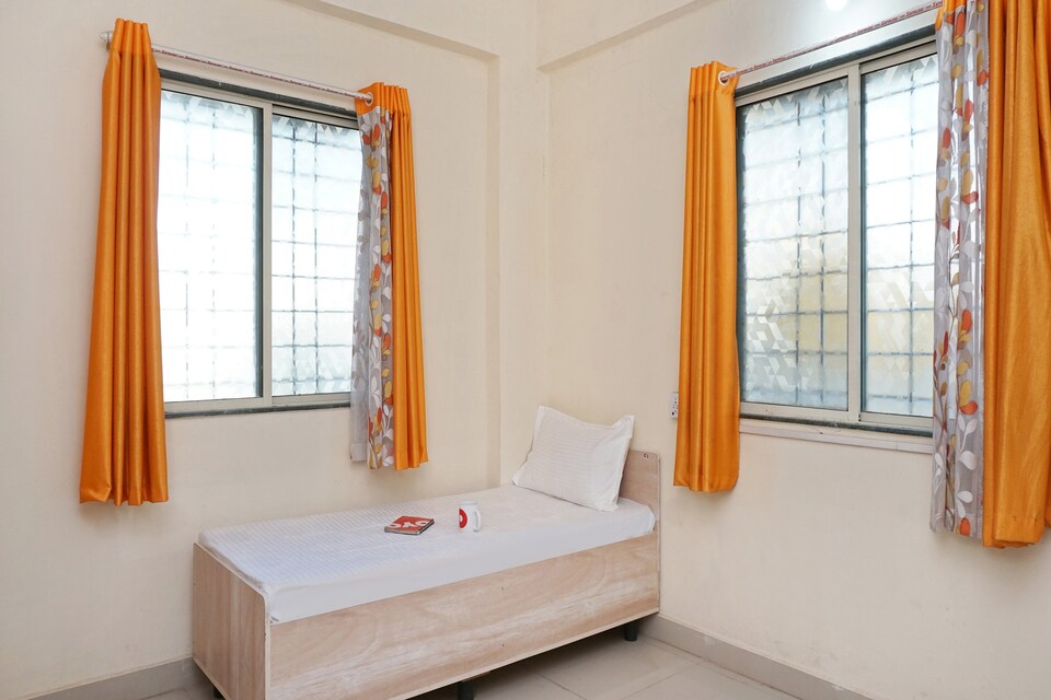 OYO LIFE PUN660 Kharadi, Kharadi Pune, Pune