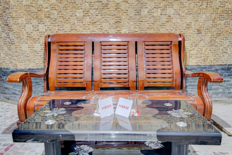 OYO 39443 Home Nivedita House, Yehalanka Bangalore, Bangalore