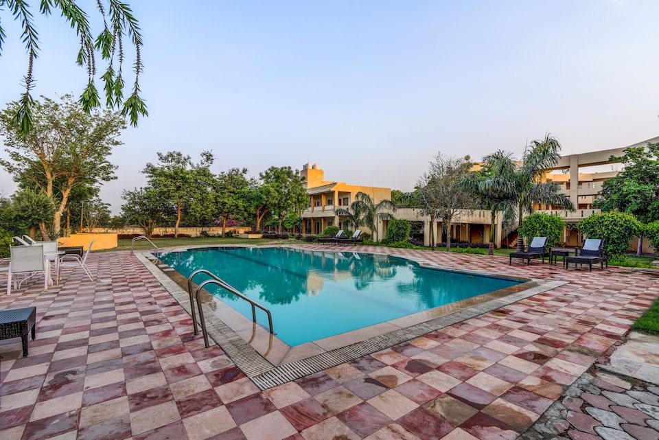 Palette - Resort Bharatpur, Bharatpur, Bharatpur