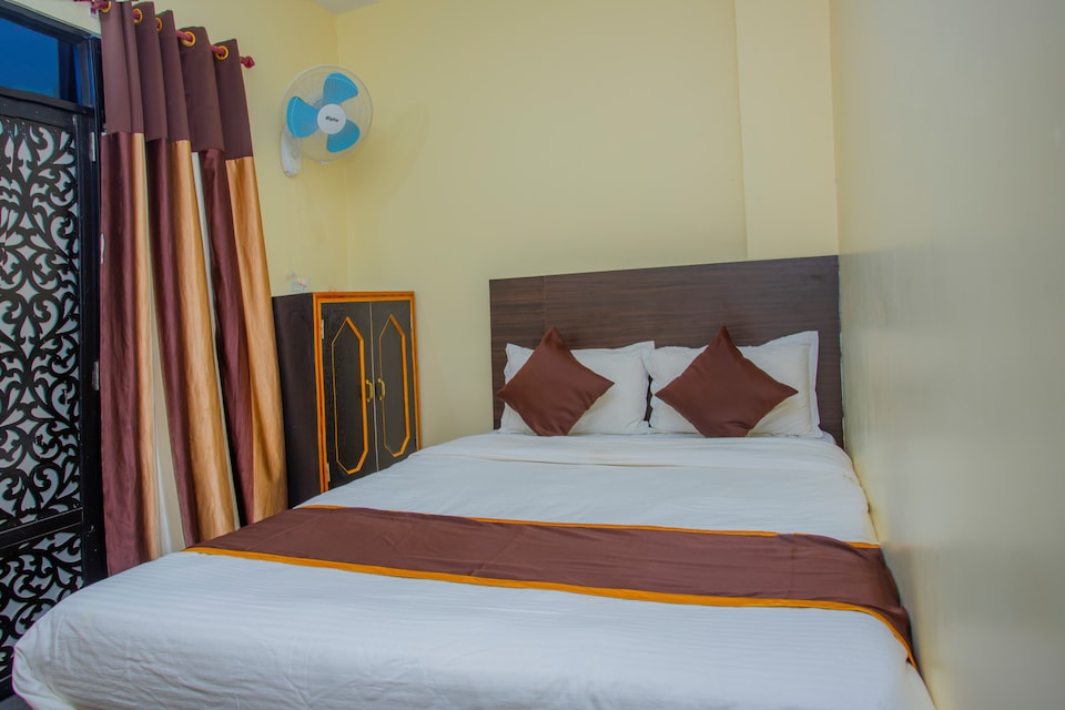 OYO 387 Shanti Hotel, Kailali, Kailali