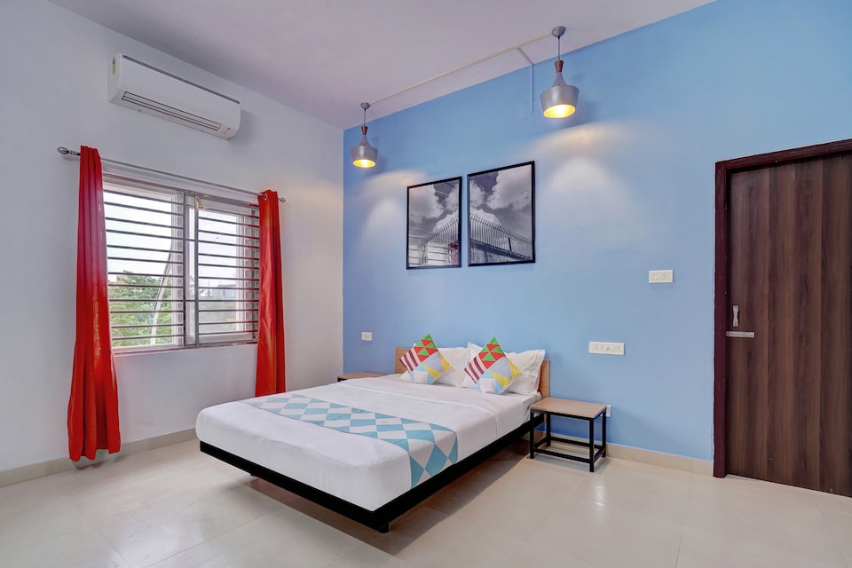 Live on BBS1062, Bhubaneswar, Bhubaneswar