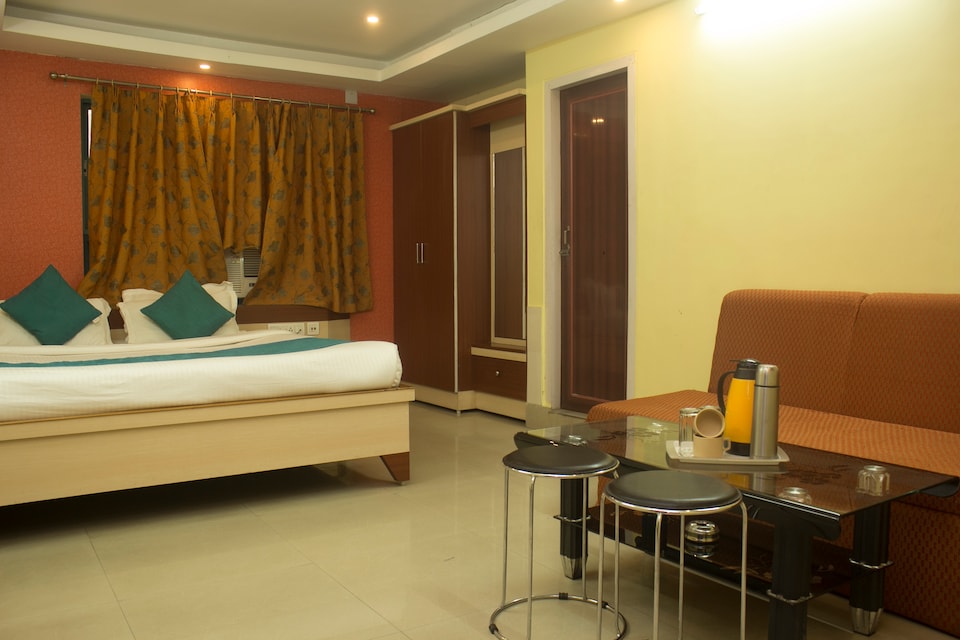 OYO 3733 Hotel Royal Residency., Sevoke Road Siliguri, Siliguri