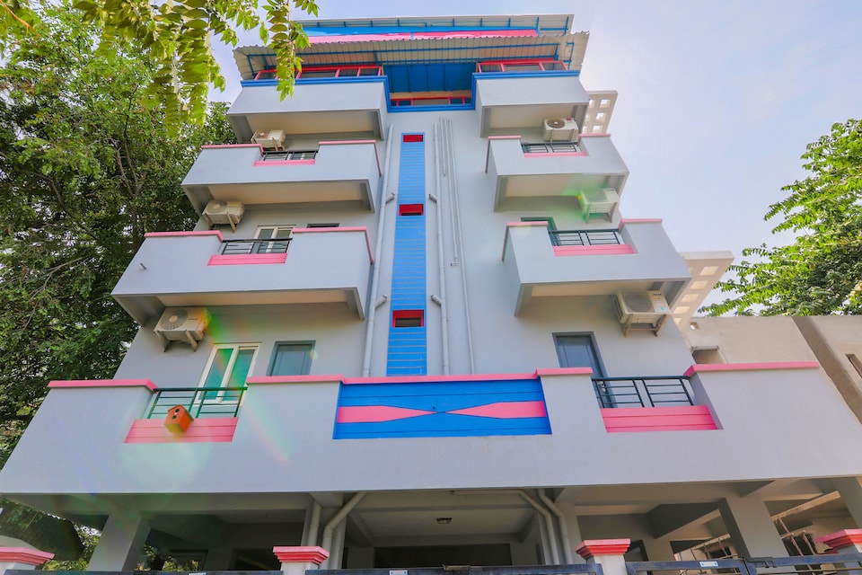 OYO Home 39504 Comfort 2bhk Near Rock Beach, Pondicherry City Centre, Pondicherry