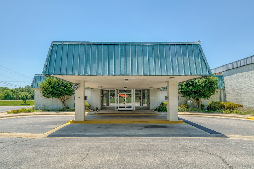 OYO Hotel Battleboro, C27809, Battleboro NC