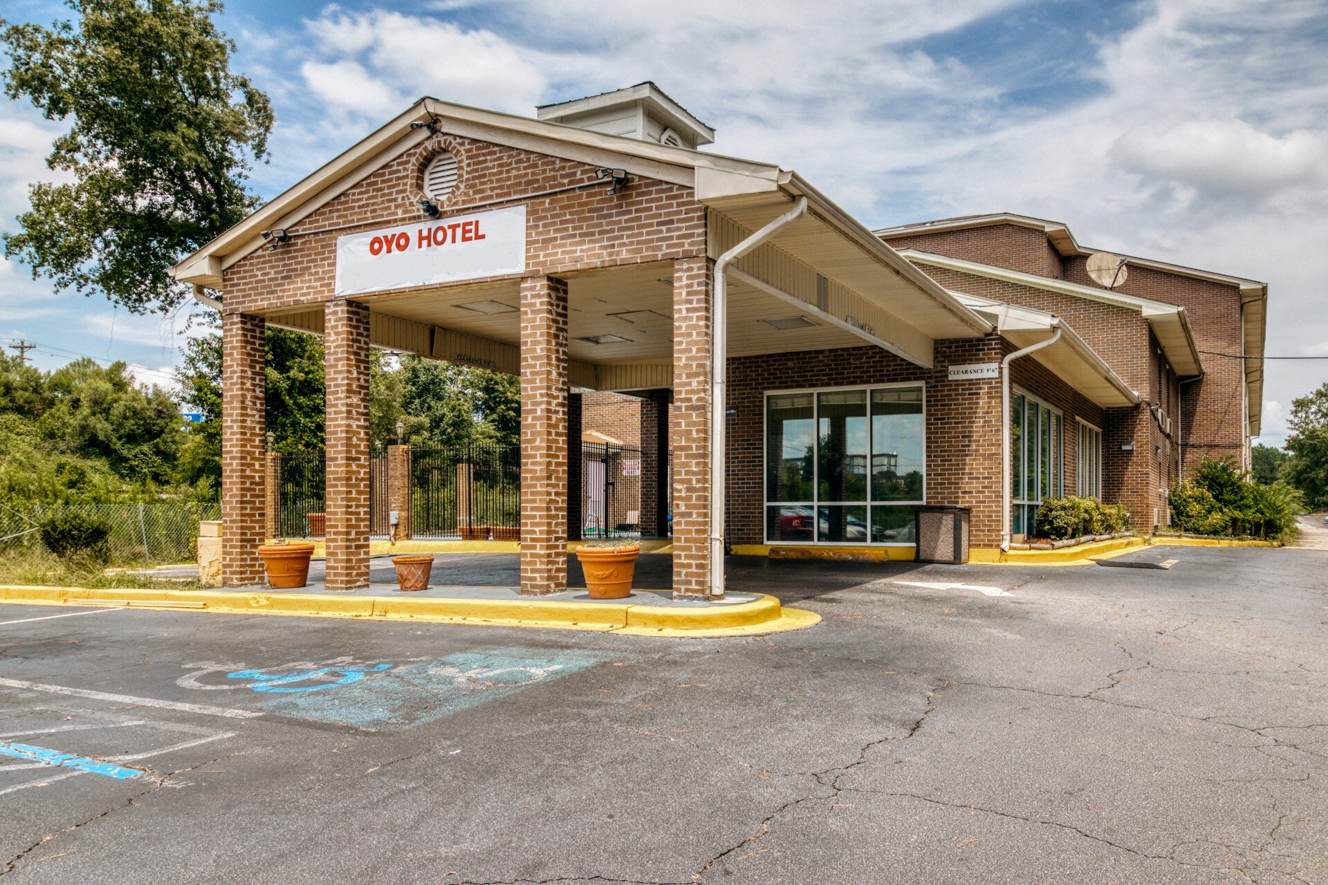 OYO Hotel Columbia SC Northeast, Columbia, SC - OYO Hotels