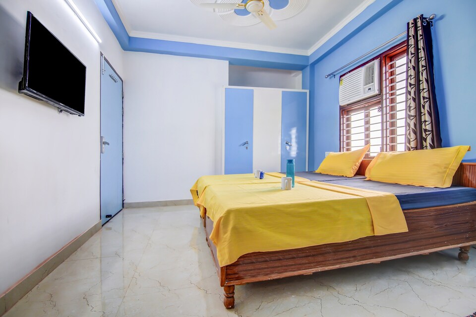 OYO LIFE GRG1428 DLF Cyber City, Old Gurgaon, Gurgaon