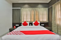 OYO Hotel City Palace