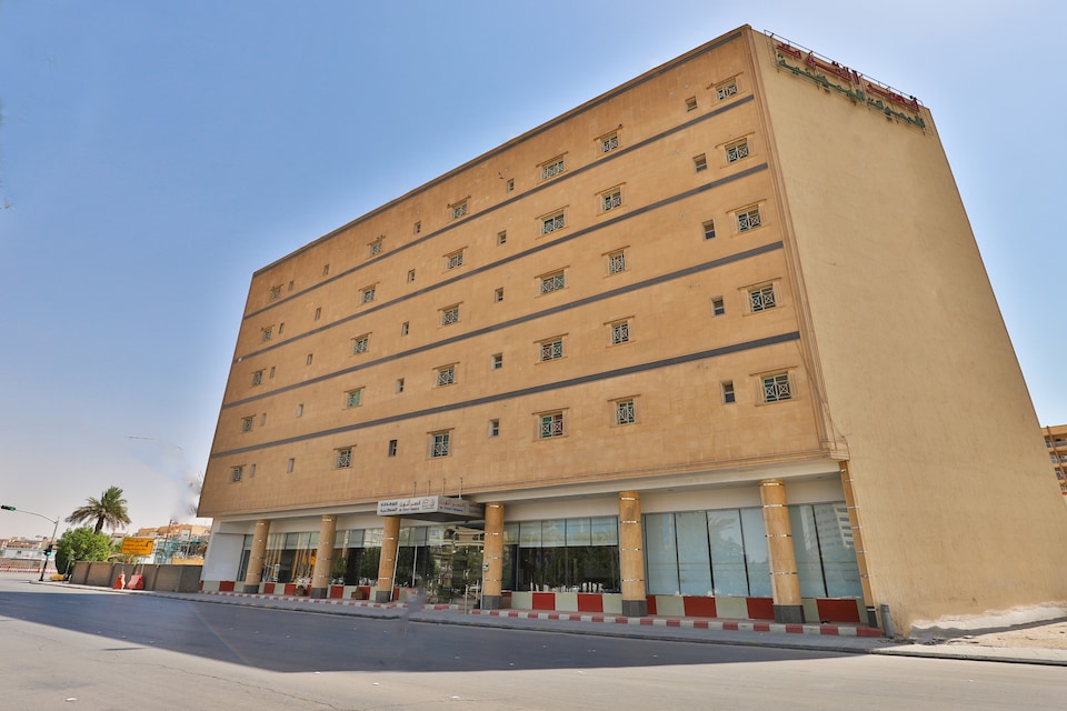 OYO 230 Al Toot Palace Al Murabaa , An Nahdah-Al Rawdah Riyadh, Riyadh