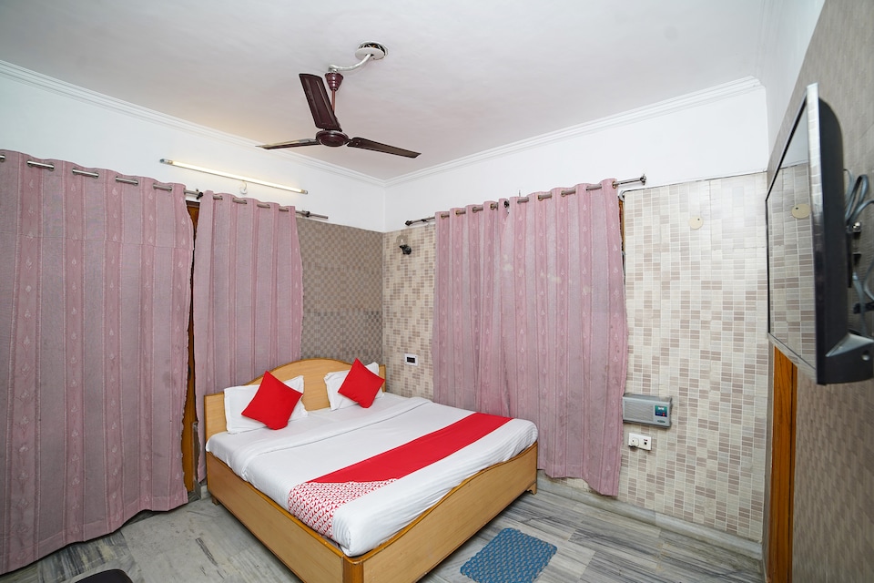 OYO 39543 Hotel K.K., Rudrapur, Rudrapur