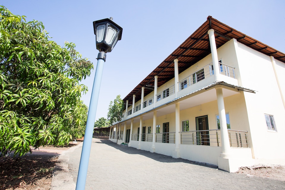 SPOT ON 39547 Aqua Mountain Eco Tourism Retreat, Mumbai- Kalyan-Bhiwandi- Badalapur, Mumbai