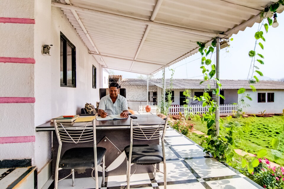 SPOT ON 39567 Aaryavishkar Farms And Resort, Karjat city, Karjat