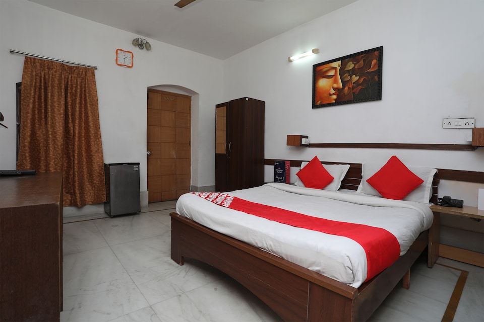 OYO 3741 Inspirasun Kalighat, Gariahat Kolkata, Kolkata