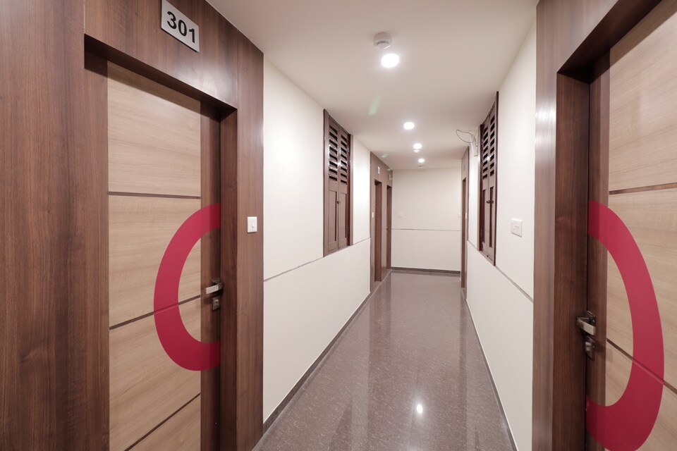 Collection O Hotel Heritage Paldi Rd, Ashram Road Ahmedabad, Ahmedabad