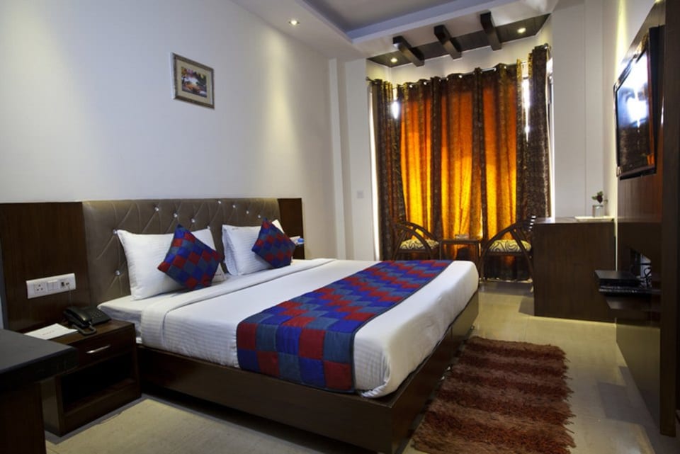 OYO 317 Asian Hospitality 3, Cyber City, Gurgaon