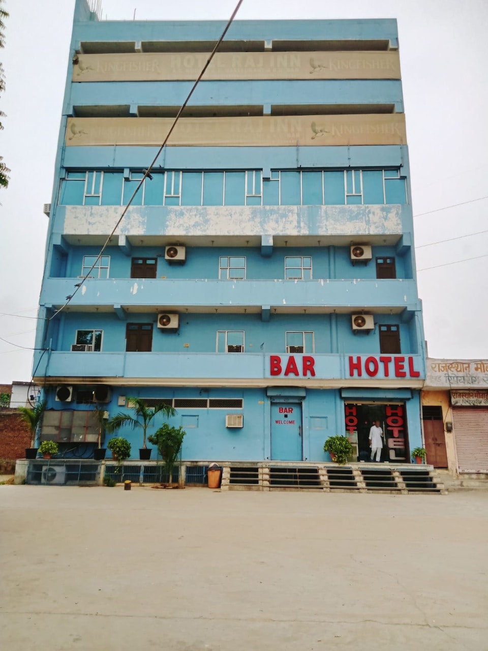 OYO Flagship Hotel Raj Inn, Sikar Road Jaipur, Jaipur
