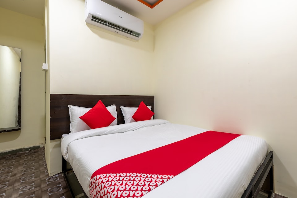 OYO 39614 Hotel Shiv Keshav, Mahakal Temple 1, Ujjain