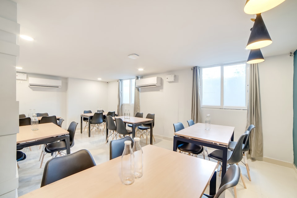 SilverKey Executive Stays 39634 Shamshabad, Shamshabad, Hyderabad