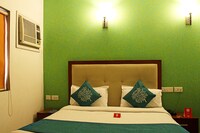 OYO Hotel Deviram Agra