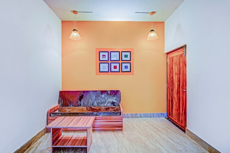 OYO Home 39662 Luxury Stay Near Khandagiri Cosmopolis Tower, Khandagiri Bhubaneswar, Bhubaneswar