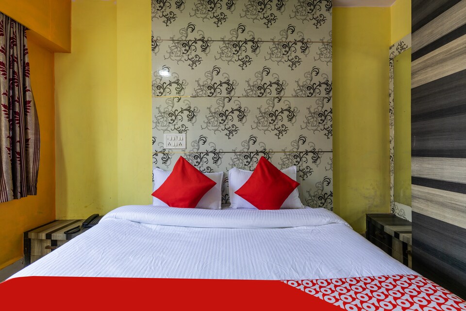 OYO 39675 Gupta Avenue, Mahakal Temple 1, Ujjain