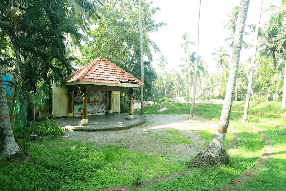Capital O 39676 Country Spa Wellness Resort, Kovalam Kerala-II, Kovalam