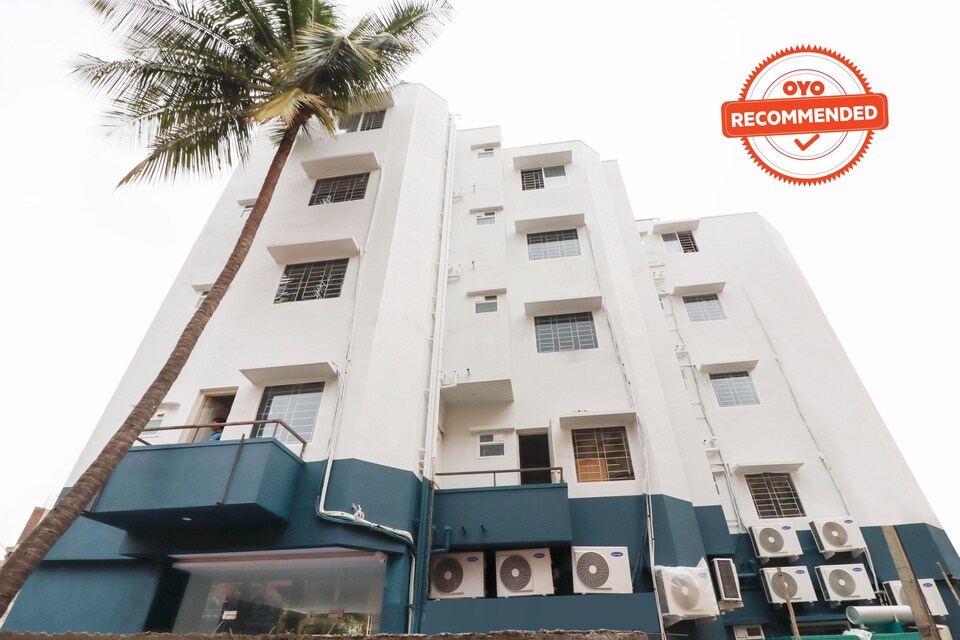 OYO SilverKey 39683 The Kesari Nandana, Koramangala Sony World Signal, बैंगलोर