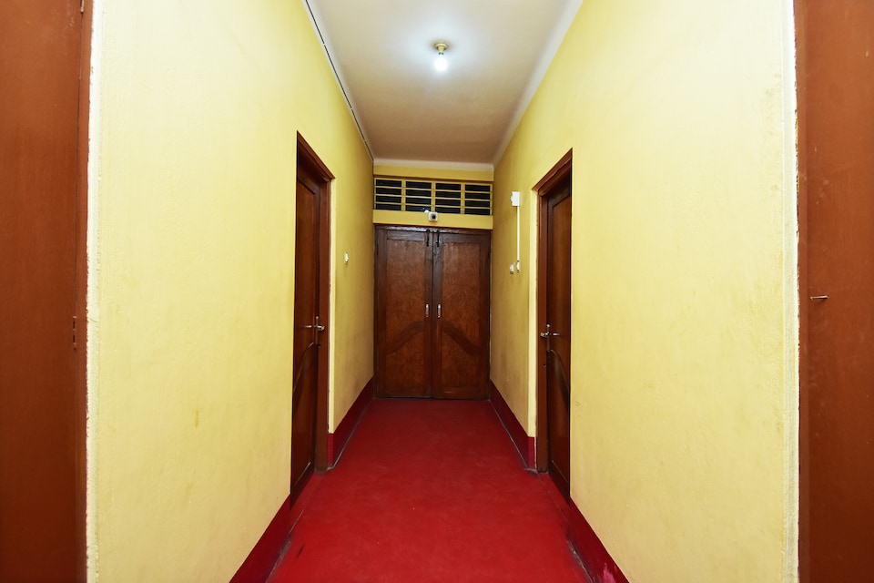 OYO 39699 Hotel Balaka International, Shantiniketan, Shantiniketan