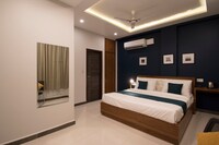 SilverKey Executive Stays 39701 Tonk Phatak