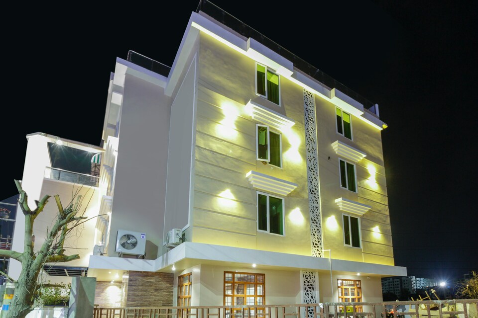 Collection O 39702 Hotel Parnil Palace 2, ISBT Guwahati, Guwahati