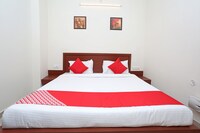 OYO Flagship 39716 Sarovar Inn