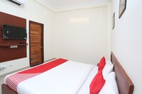 OYO Flagship 39716 Sarovar Inn